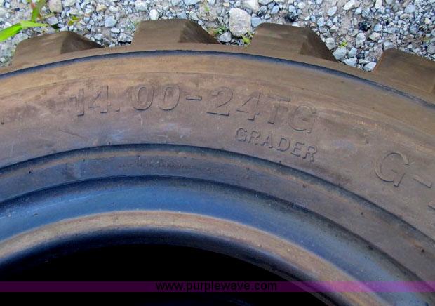 image for item AC9381 (2) 14.00-24 tires