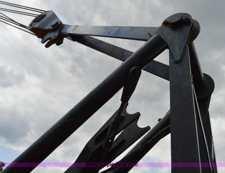 image for item AC9387 1977 Link-Belt 108B crane