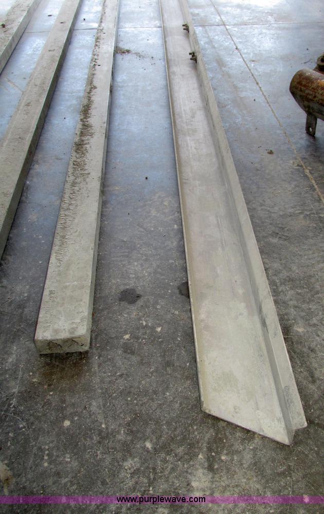 image for item AE9298 MFC speed screed