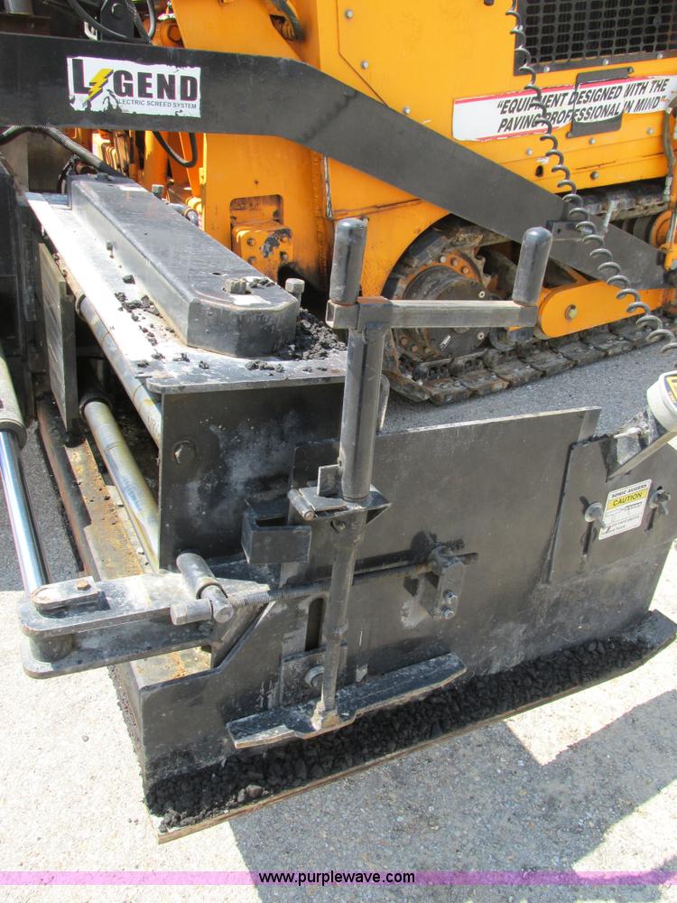 image for item AN9013 2007 LeeBoy L8816T paver