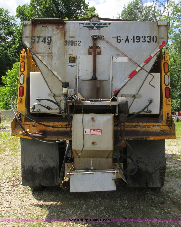 image for item AN9039 1998 International 4900 dump truck