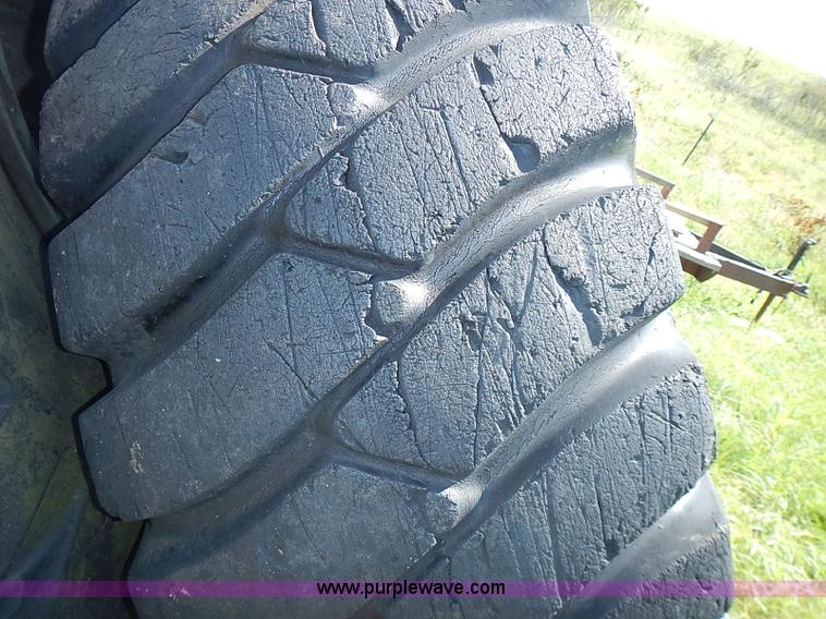 image for item BA9175 (4) General 23.5-25 tires and wheels