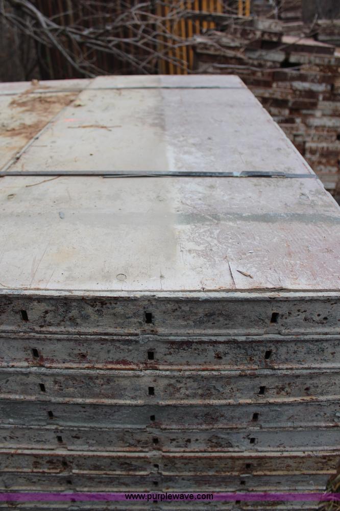 image for item D1116 Assorted concrete forms