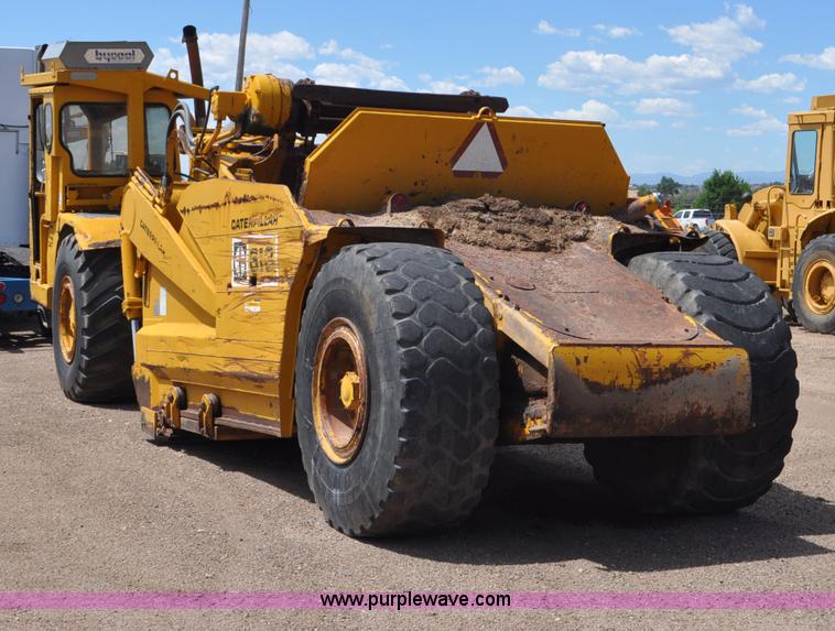 image for item F2034 1976 Caterpillar 613 elevating scraper