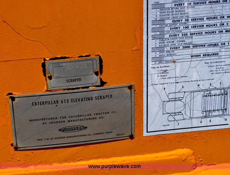 image for item F2034 1976 Caterpillar 613 elevating scraper