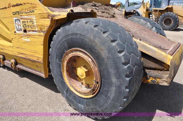 image for item F2034 1976 Caterpillar 613 elevating scraper