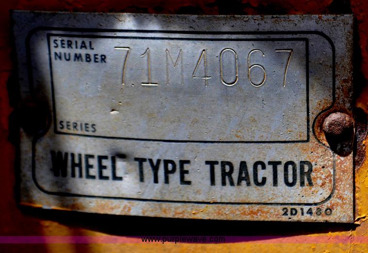 image for item F2034 1976 Caterpillar 613 elevating scraper