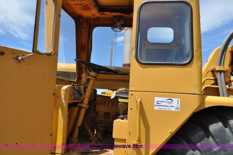 image for item F2035 1968 Caterpillar 621 conventional scraper
