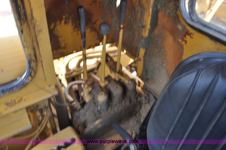 image for item F2035 1968 Caterpillar 621 conventional scraper