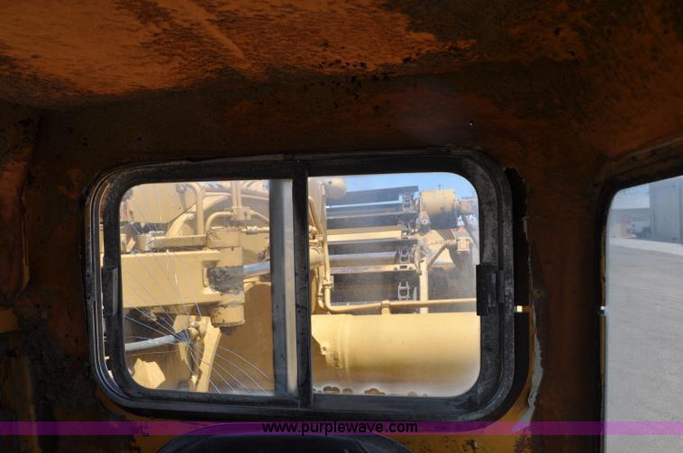 image for item F2035 1968 Caterpillar 621 conventional scraper