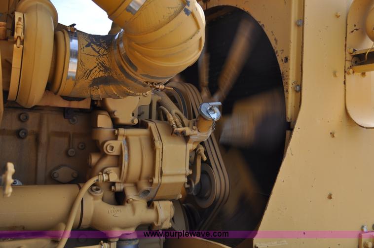 image for item F2035 1968 Caterpillar 621 conventional scraper