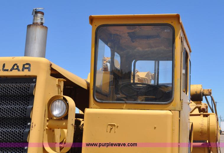 image for item F2035 1968 Caterpillar 621 conventional scraper