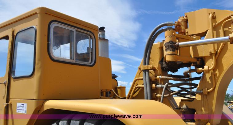 image for item F2035 1968 Caterpillar 621 conventional scraper