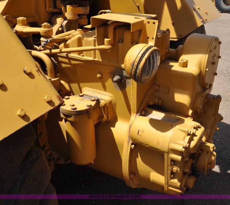 image for item F2035 1968 Caterpillar 621 conventional scraper