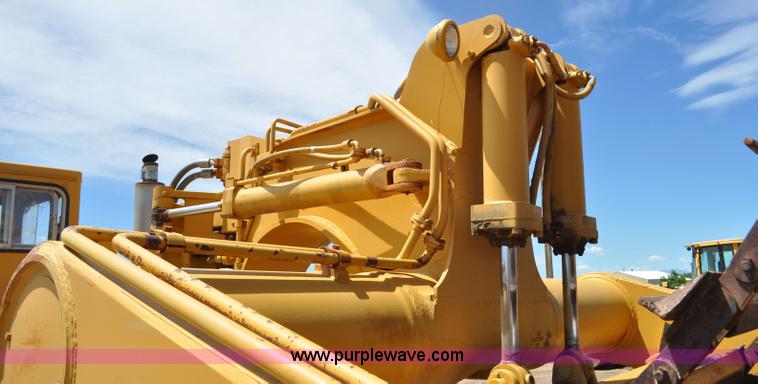 image for item F2035 1968 Caterpillar 621 conventional scraper