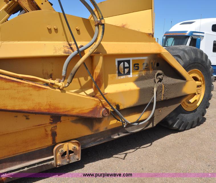 image for item F2035 1968 Caterpillar 621 conventional scraper