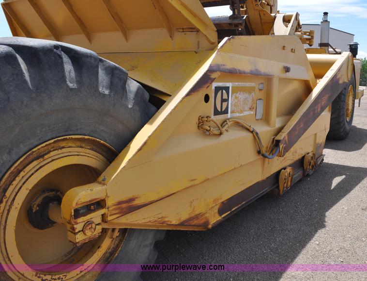 image for item F2035 1968 Caterpillar 621 conventional scraper