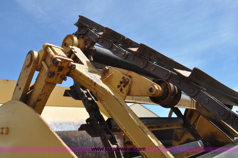 image for item F2035 1968 Caterpillar 621 conventional scraper