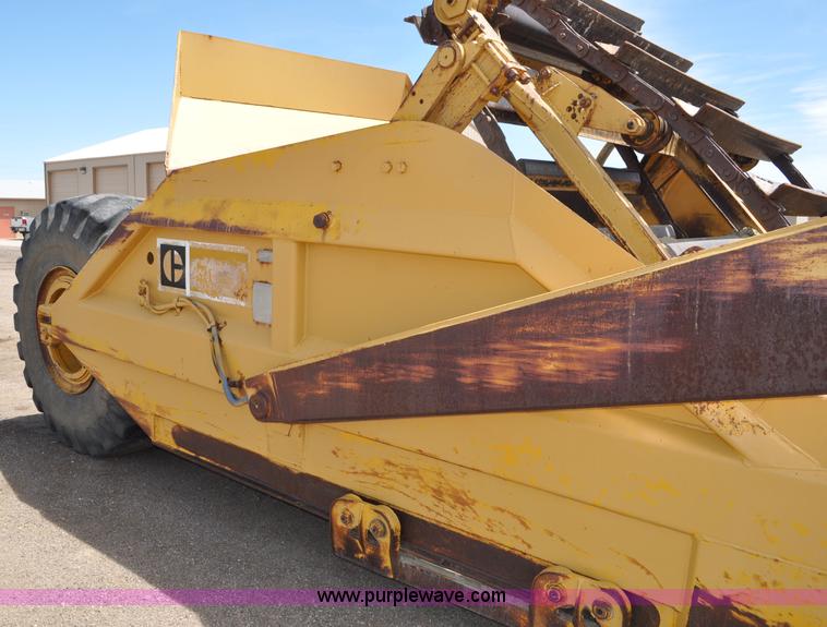 image for item F2035 1968 Caterpillar 621 conventional scraper