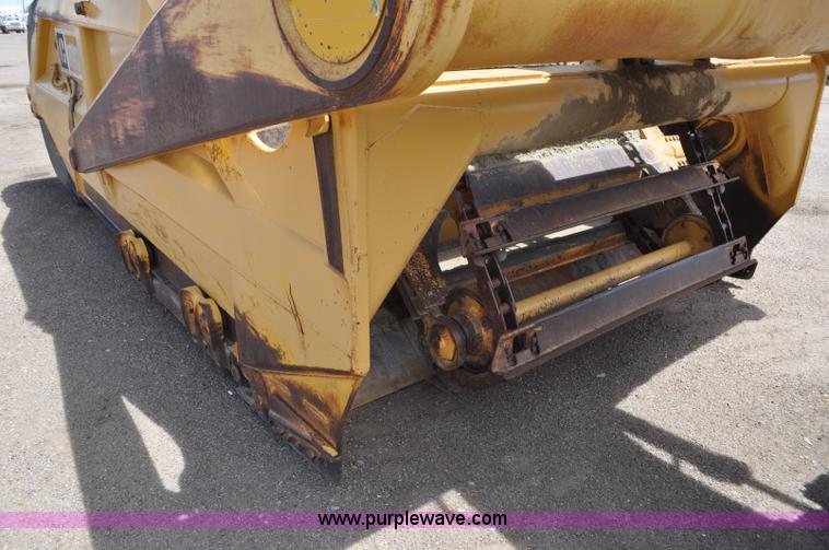 image for item F2035 1968 Caterpillar 621 conventional scraper