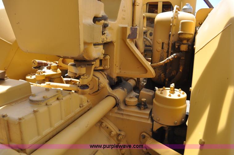 image for item F2035 1968 Caterpillar 621 conventional scraper