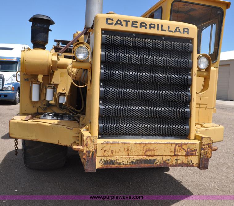 image for item F2035 1968 Caterpillar 621 conventional scraper