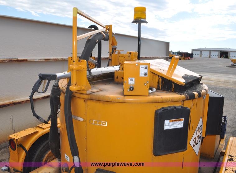 image for item F2038 2008 Crafco SS250D crack sealer