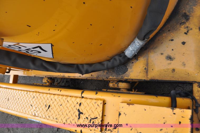 image for item F2038 2008 Crafco SS250D crack sealer