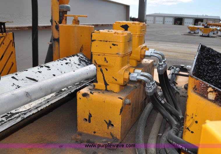 image for item F2038 2008 Crafco SS250D crack sealer