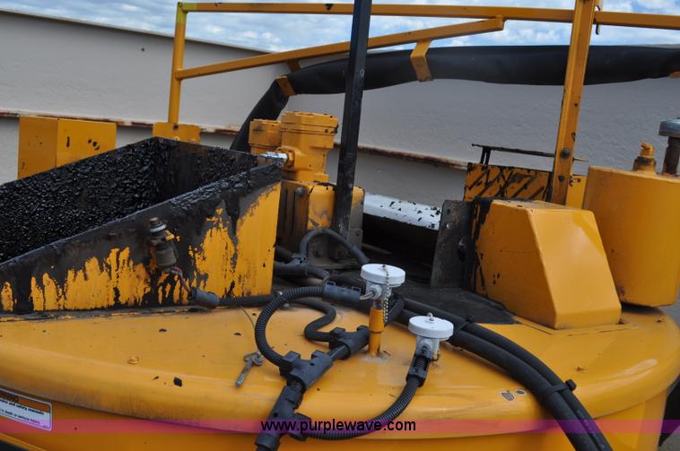 image for item F2038 2008 Crafco SS250D crack sealer