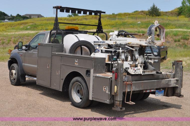 image for item F2040 2007 Ford F550 Super Duty XL utility truck with core drill