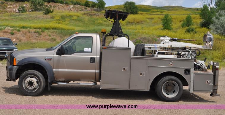 image for item F2040 2007 Ford F550 Super Duty XL utility truck with core drill