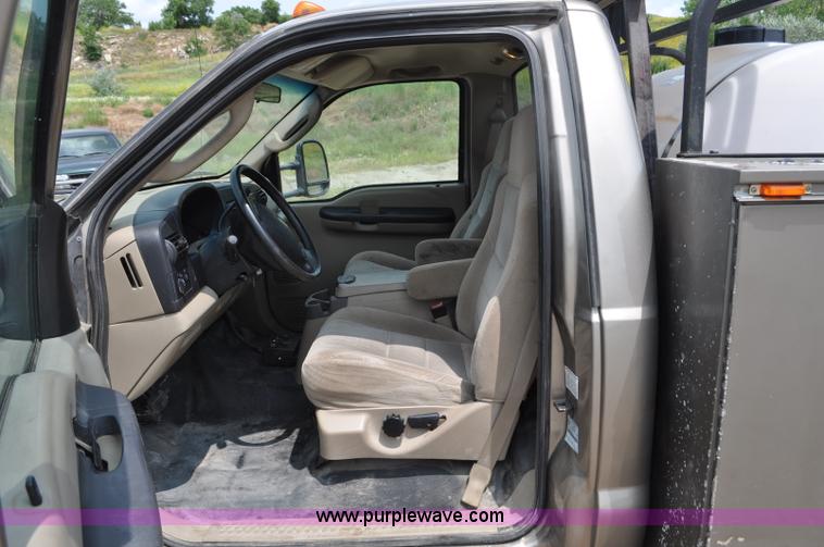 image for item F2040 2007 Ford F550 Super Duty XL utility truck with core drill