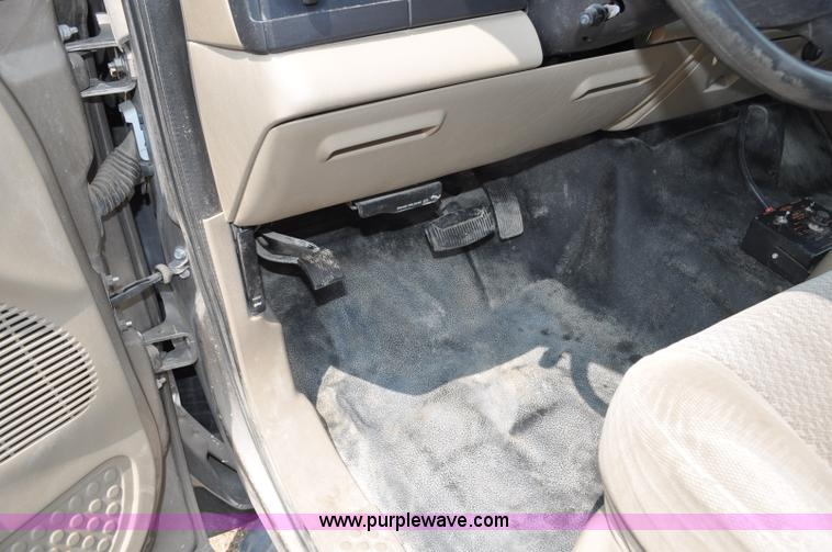 image for item F2040 2007 Ford F550 Super Duty XL utility truck with core drill