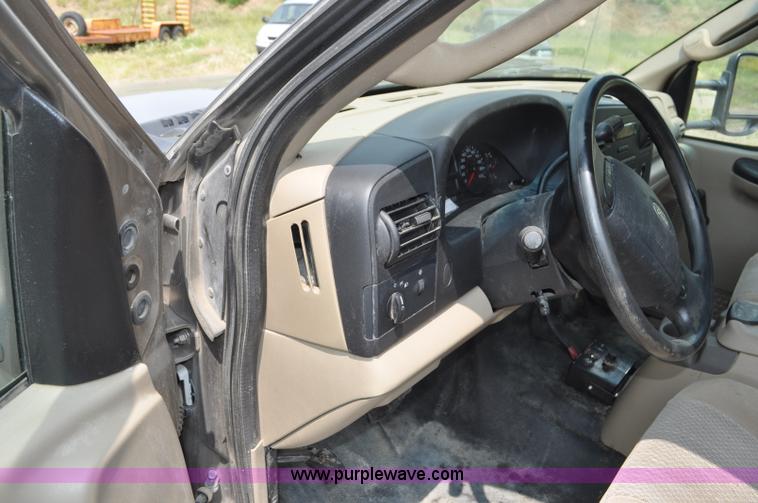 image for item F2040 2007 Ford F550 Super Duty XL utility truck with core drill
