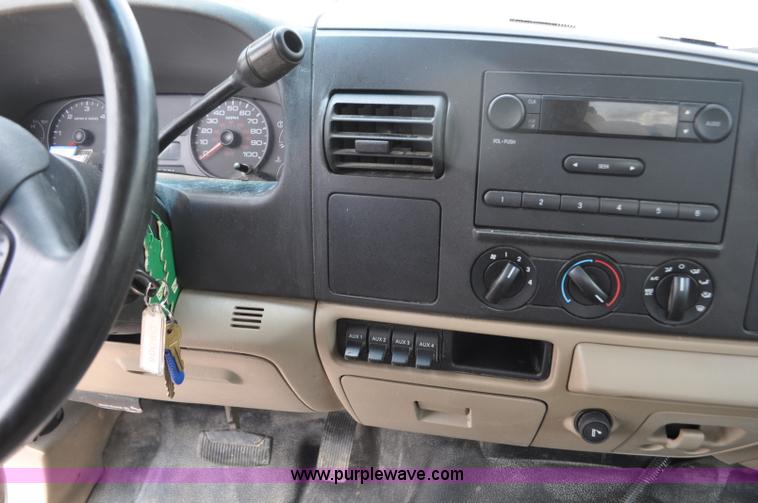 image for item F2040 2007 Ford F550 Super Duty XL utility truck with core drill