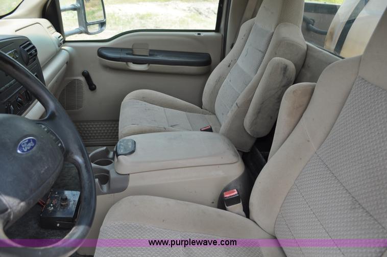 image for item F2040 2007 Ford F550 Super Duty XL utility truck with core drill