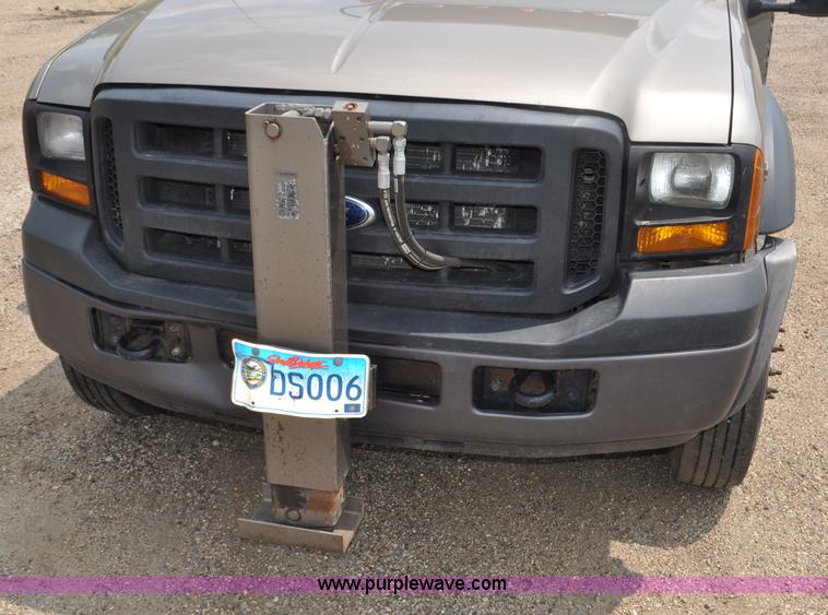 image for item F2040 2007 Ford F550 Super Duty XL utility truck with core drill