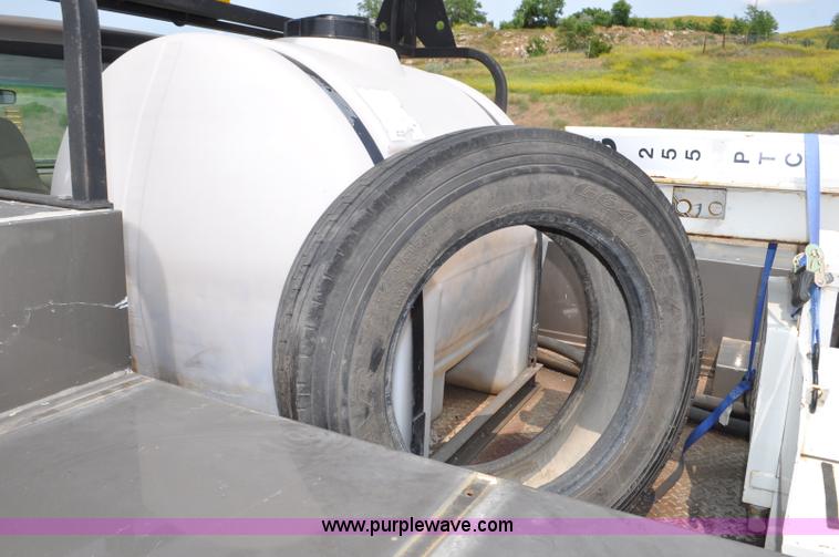 image for item F2040 2007 Ford F550 Super Duty XL utility truck with core drill