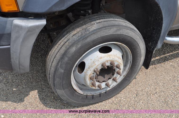 image for item F2040 2007 Ford F550 Super Duty XL utility truck with core drill