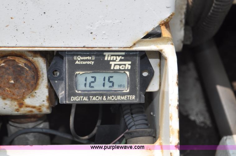 image for item F2040 2007 Ford F550 Super Duty XL utility truck with core drill