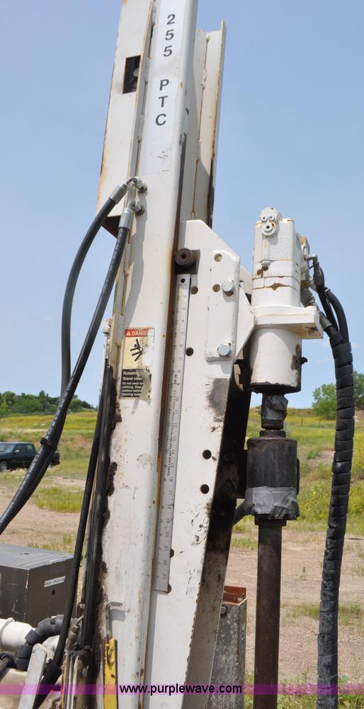 image for item F2040 2007 Ford F550 Super Duty XL utility truck with core drill