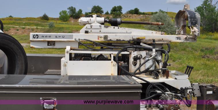 image for item F2040 2007 Ford F550 Super Duty XL utility truck with core drill