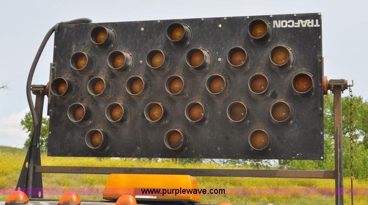 image for item F2040 2007 Ford F550 Super Duty XL utility truck with core drill