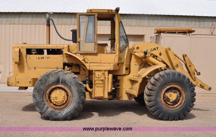 image for item F2045 1965 Caterpillar 966B articulated wheel loader