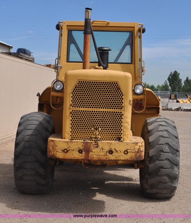 image for item F2045 1965 Caterpillar 966B articulated wheel loader