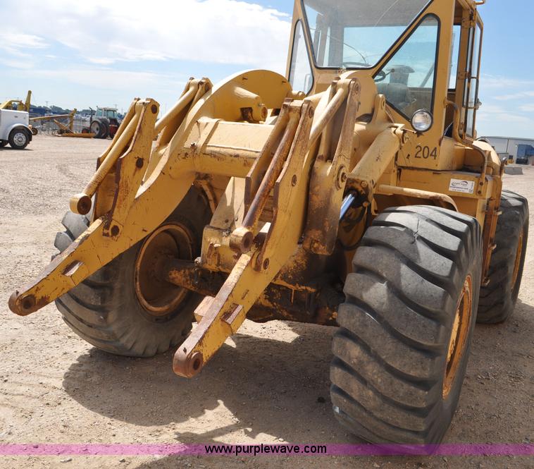 image for item F2045 1965 Caterpillar 966B articulated wheel loader