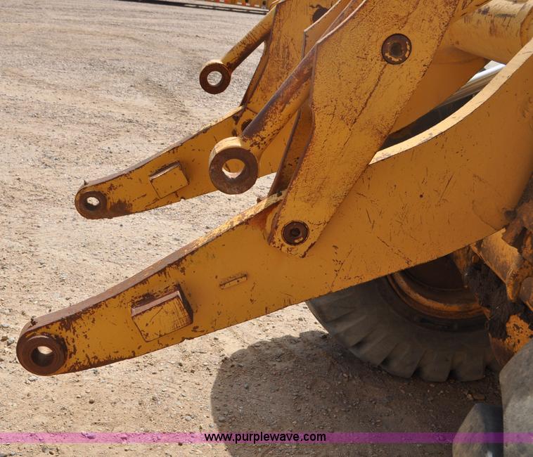 image for item F2045 1965 Caterpillar 966B articulated wheel loader