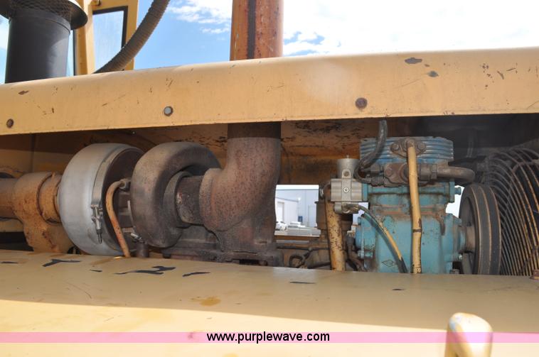 image for item F2045 1965 Caterpillar 966B articulated wheel loader