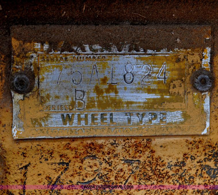 image for item F2045 1965 Caterpillar 966B articulated wheel loader